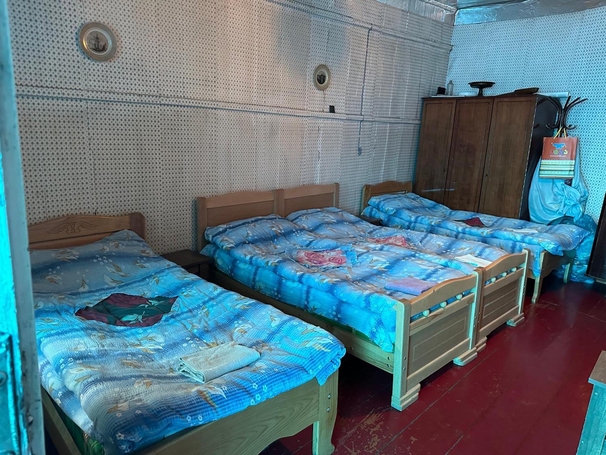 Mukhran&Nargiza Guesthouse Adishi Bagian luar foto